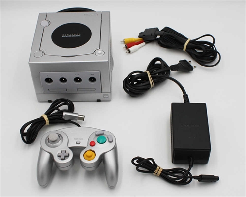 GameCube - Silver - Konsol - SNR DEF10221746 (B Grade) (Genbrug)